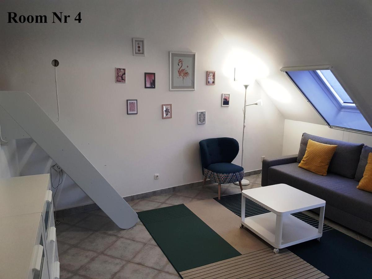 Zoli Apartmanok-Zoli Koelcsey 19 Villa Hajdúszoboszló المظهر الخارجي الصورة